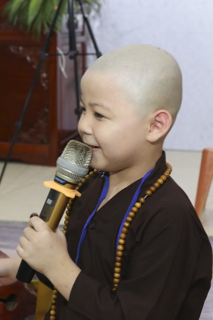 The 2nd Day of Summer Retreat for Children in Dong Cao pagoda